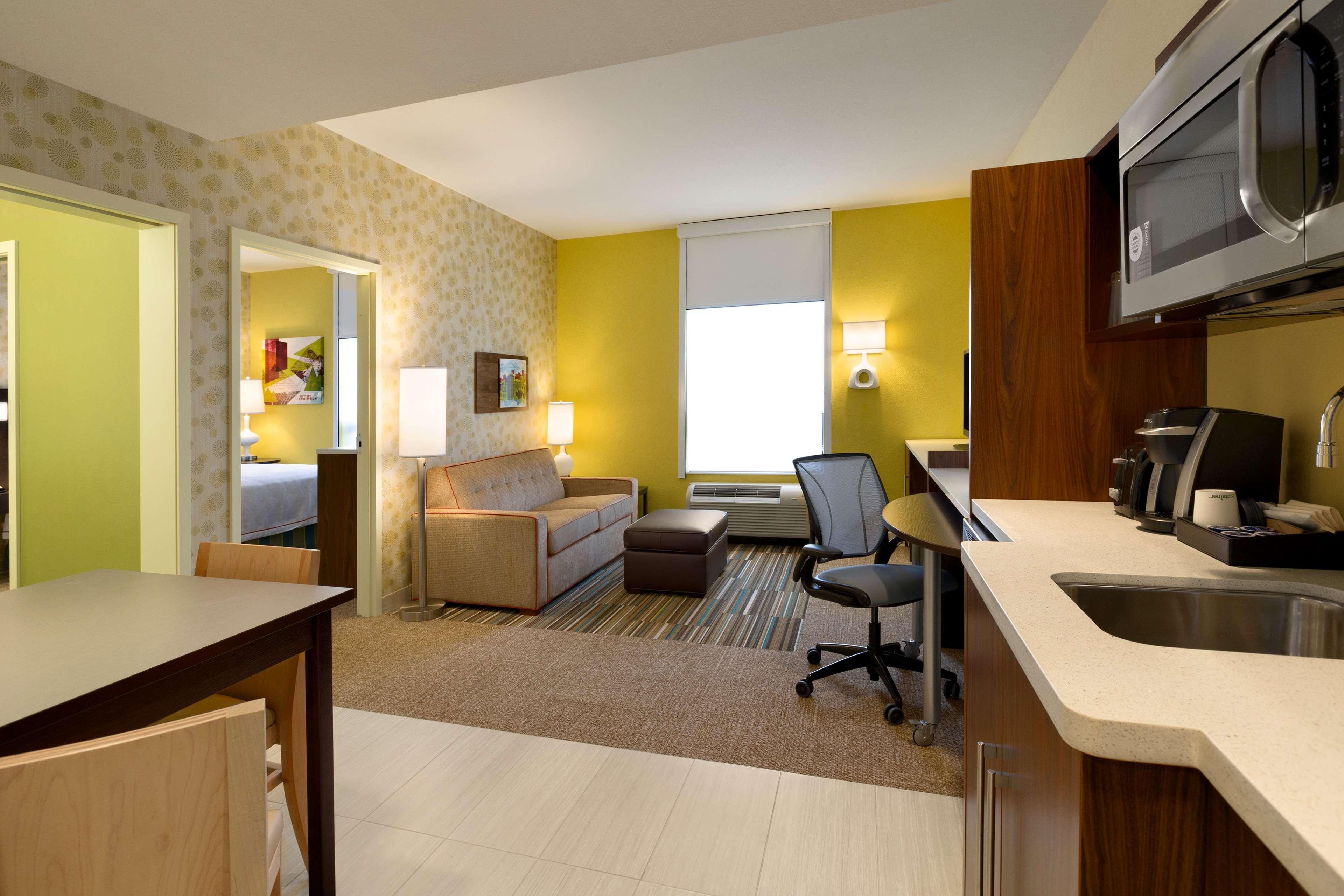 Home2 Suites By Hilton West Edmonton Exteriör bild