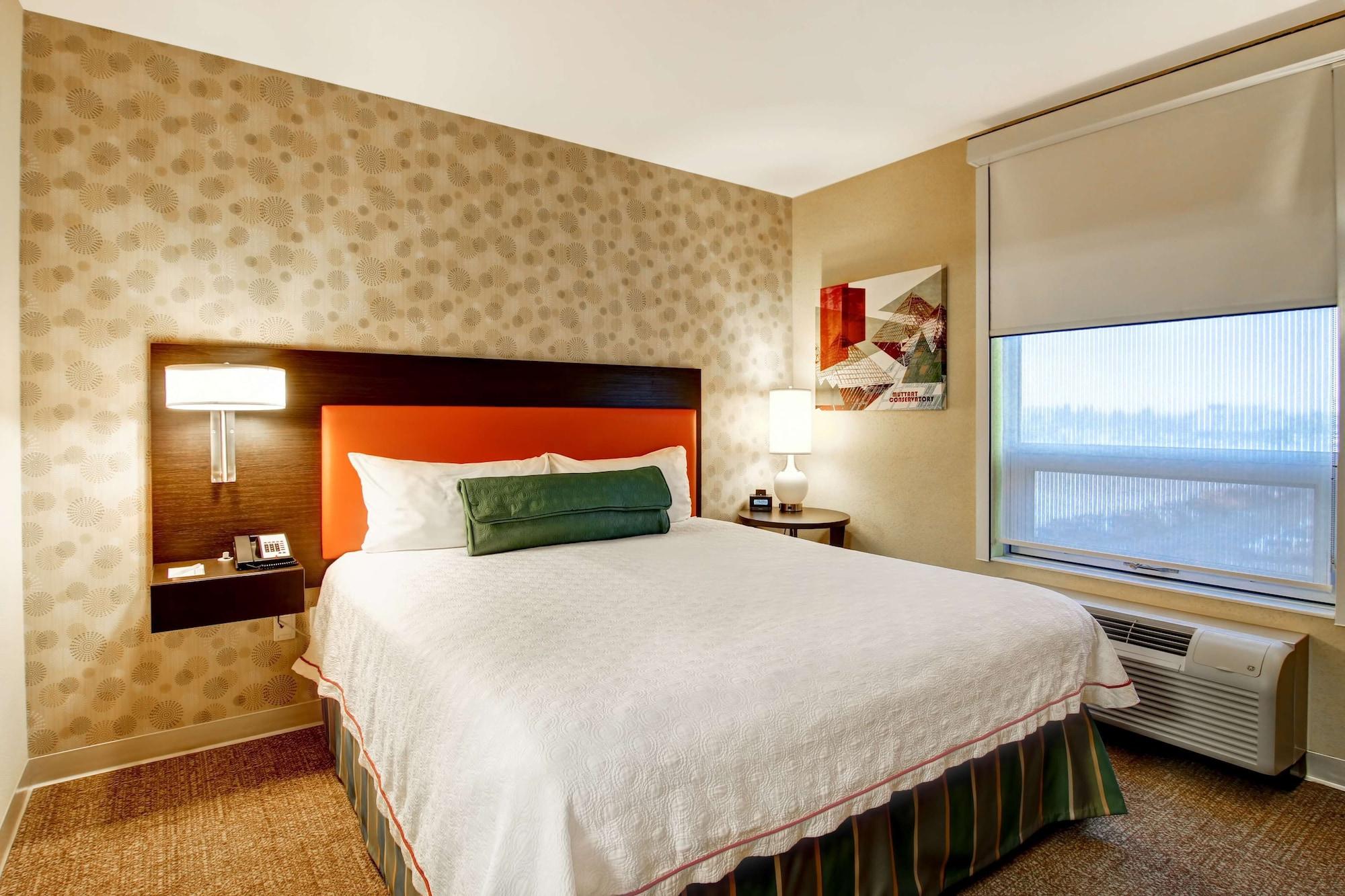 Home2 Suites By Hilton West Edmonton Exteriör bild